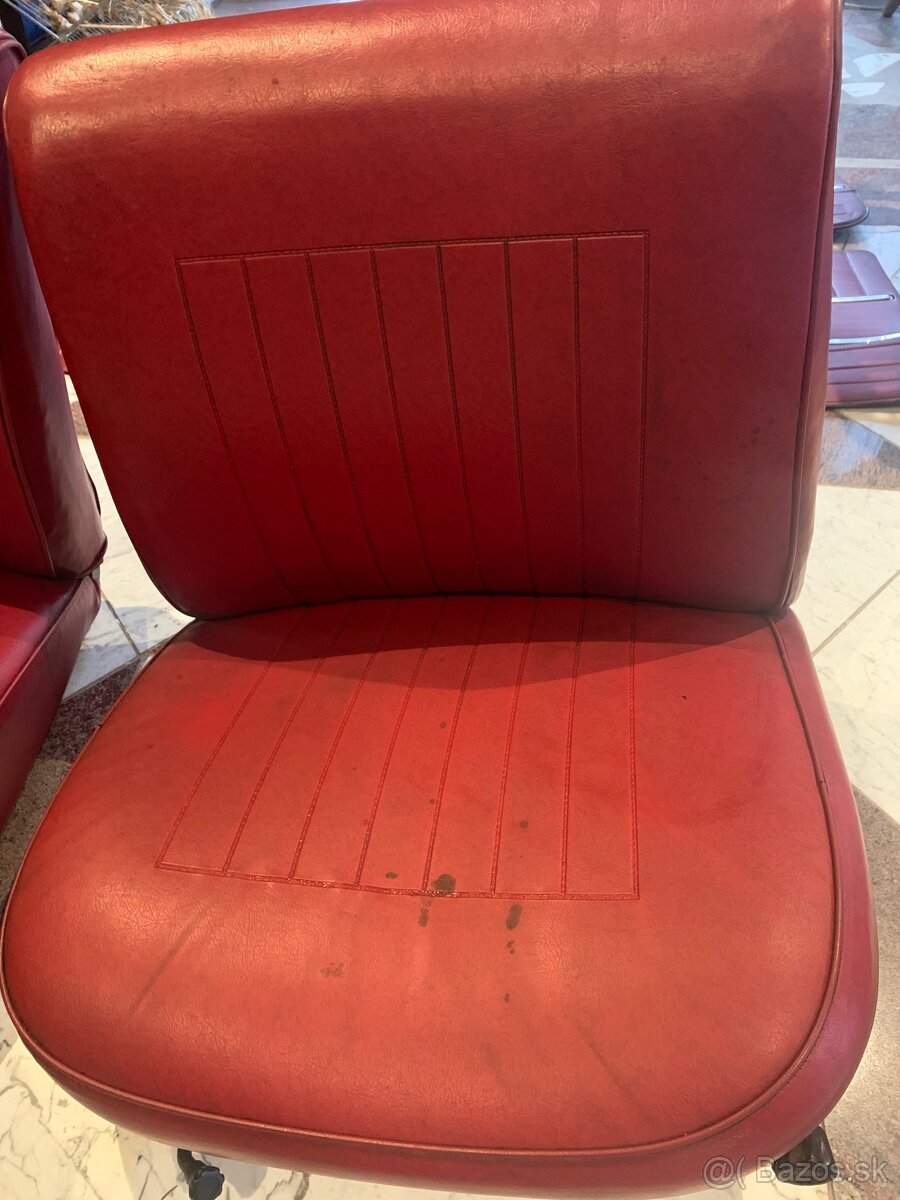 Lada sedačky - 4