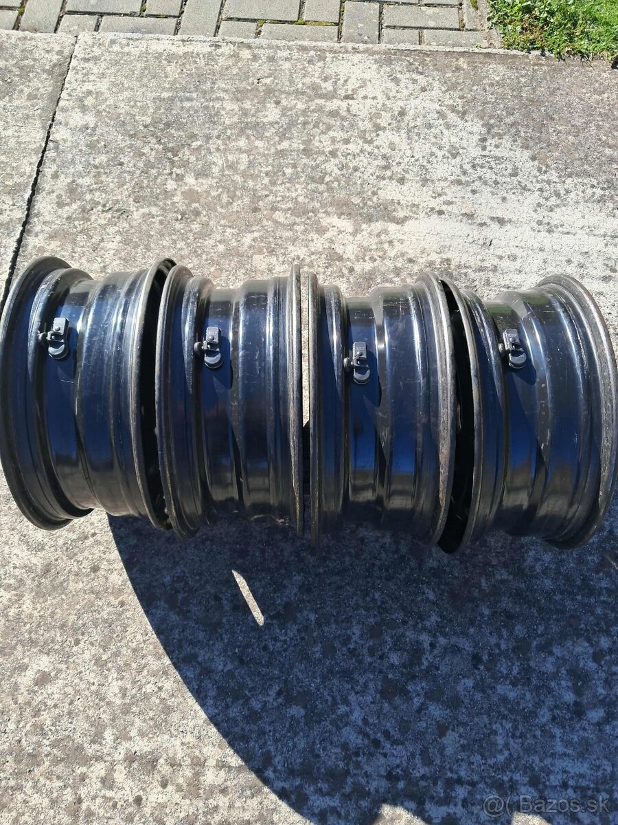 Predám disky Hyundai 15 palcové - 4