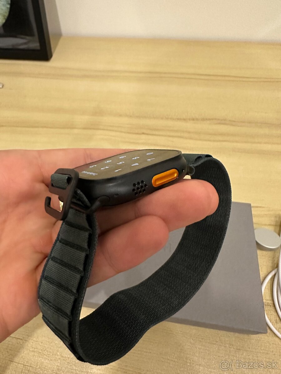 Apple Watch Ultra 2 - 4
