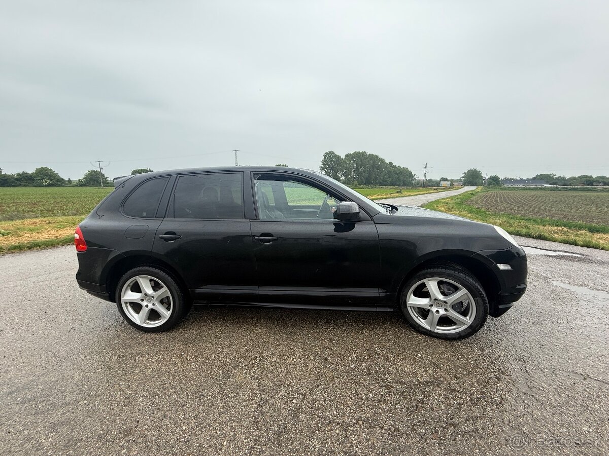 Porsche Cayenne 3.0 Diesel (2009) - 4