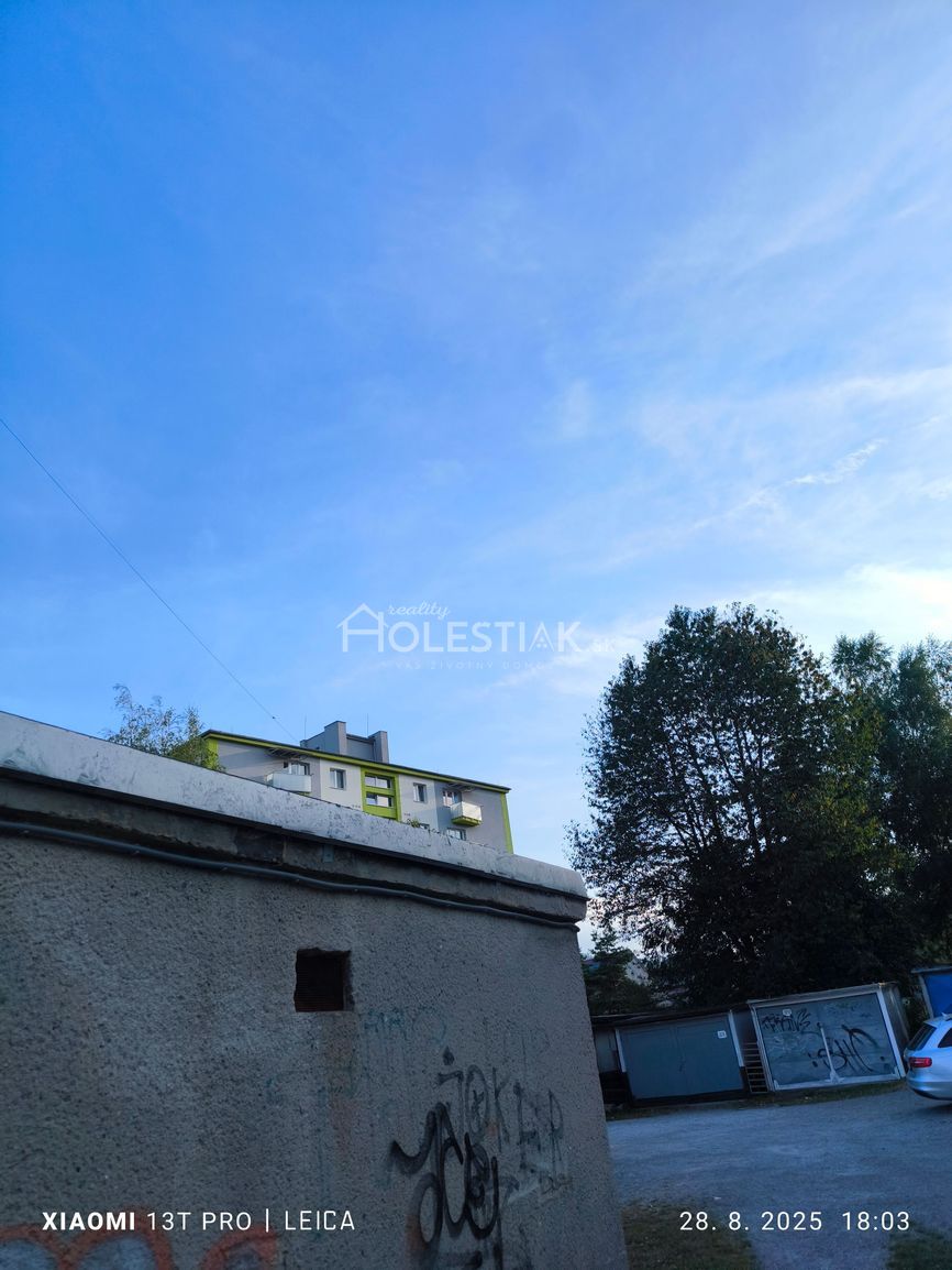 Predám garáž v centre mesta Čadca, iba u nás - 4