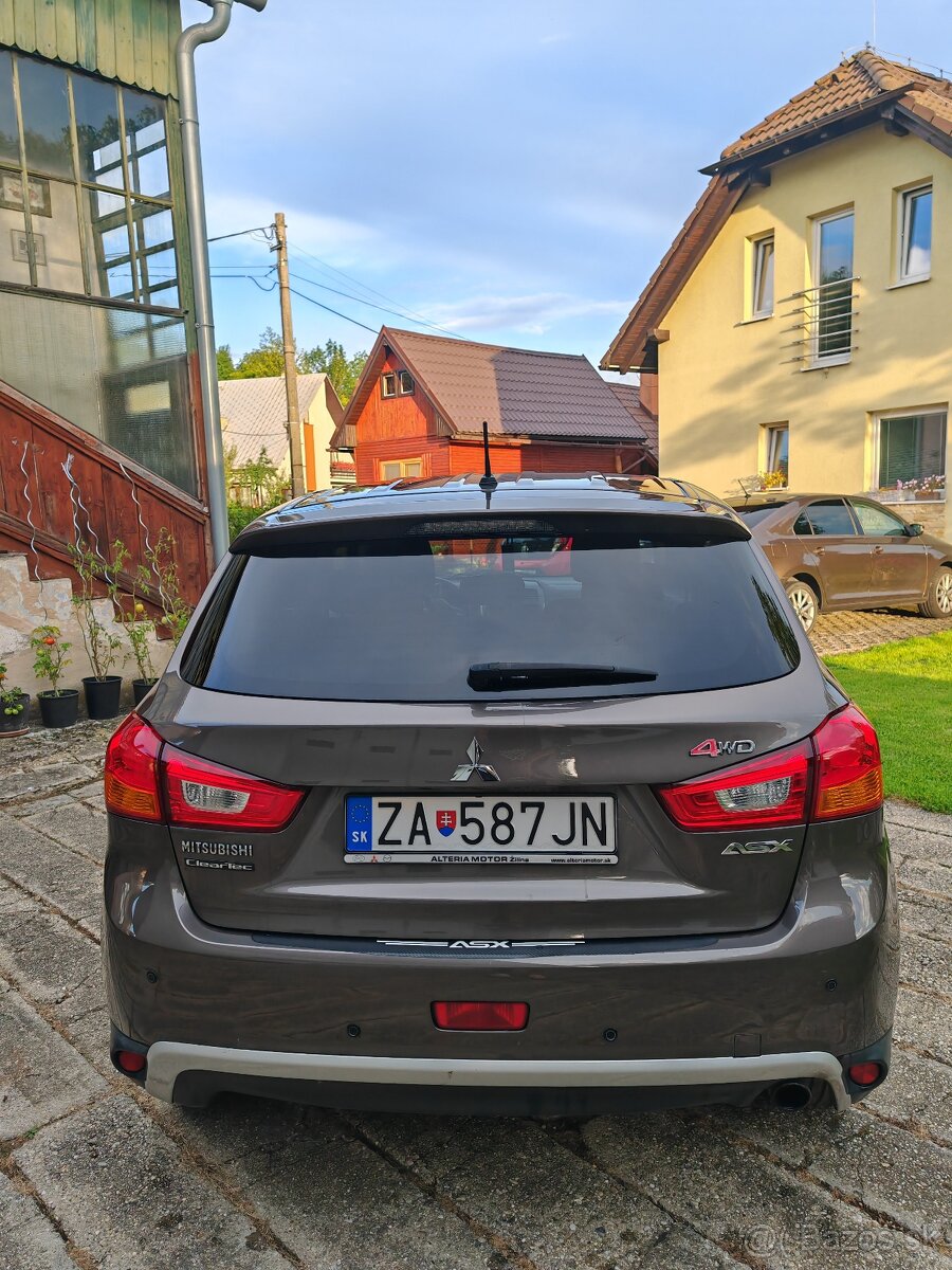 Mitsubishi ASX 1.8 DI-D 4x4, 110 kW - 4