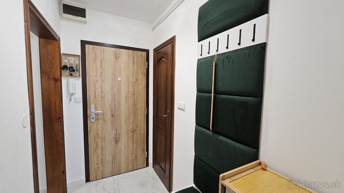 ŠTÝLOVÝ 2-IZBOVÝ BYT PO KOMPLETNEJ REKONŠTRUKCII, SVIDNÍK - 4