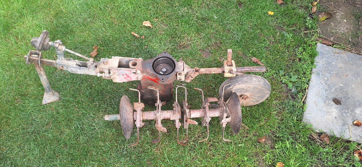 Predam malotraktor - 4