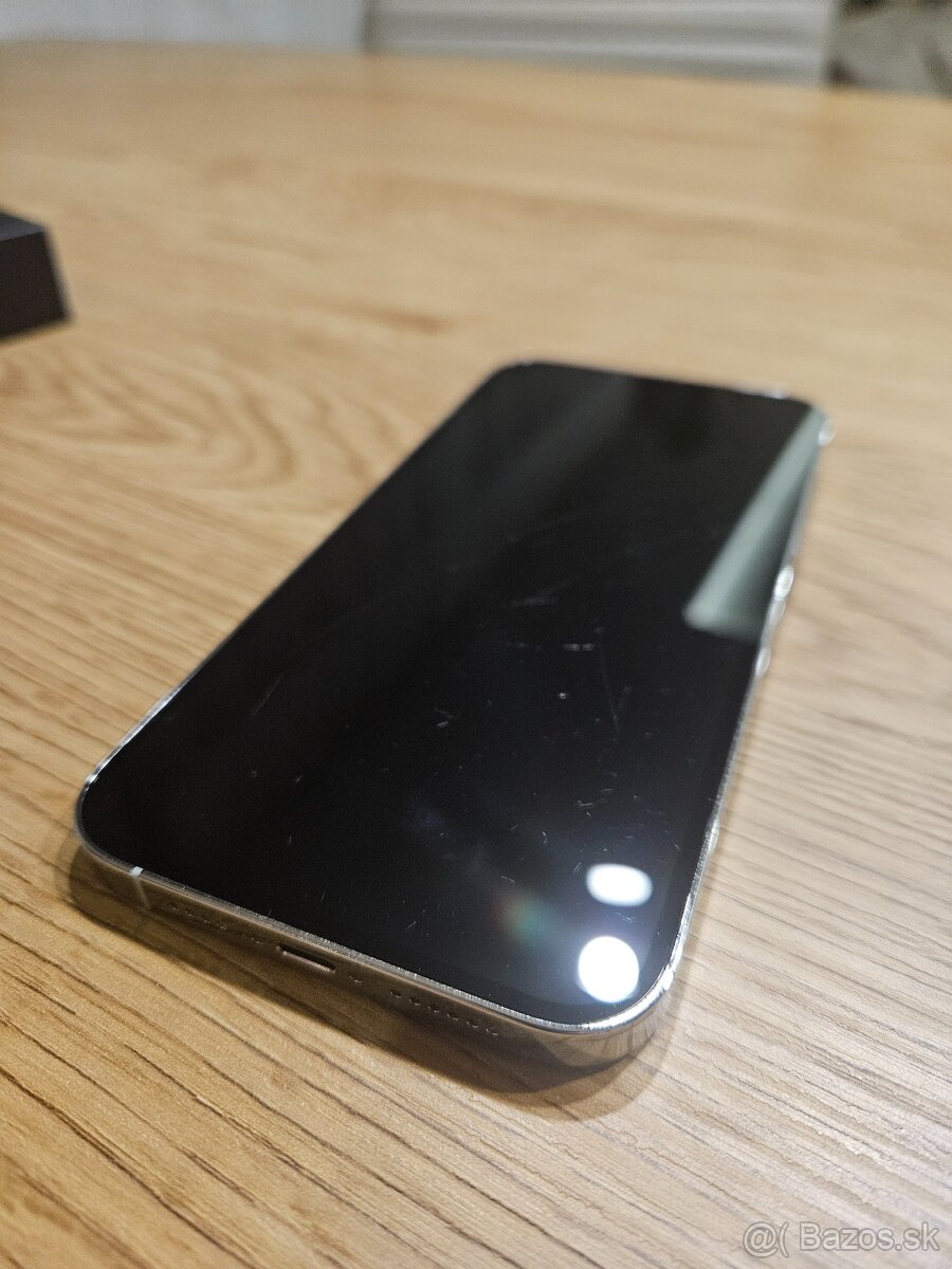 Predám Apple iPhone 13 Pro Max 128GB Silver - 4
