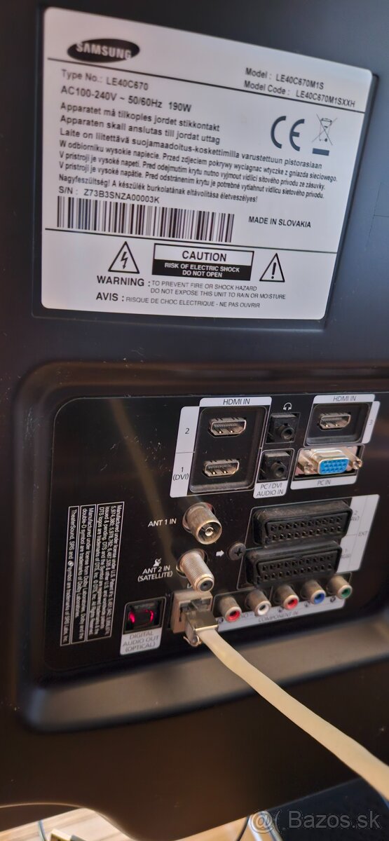 Samsung LCD TV 40" - 4