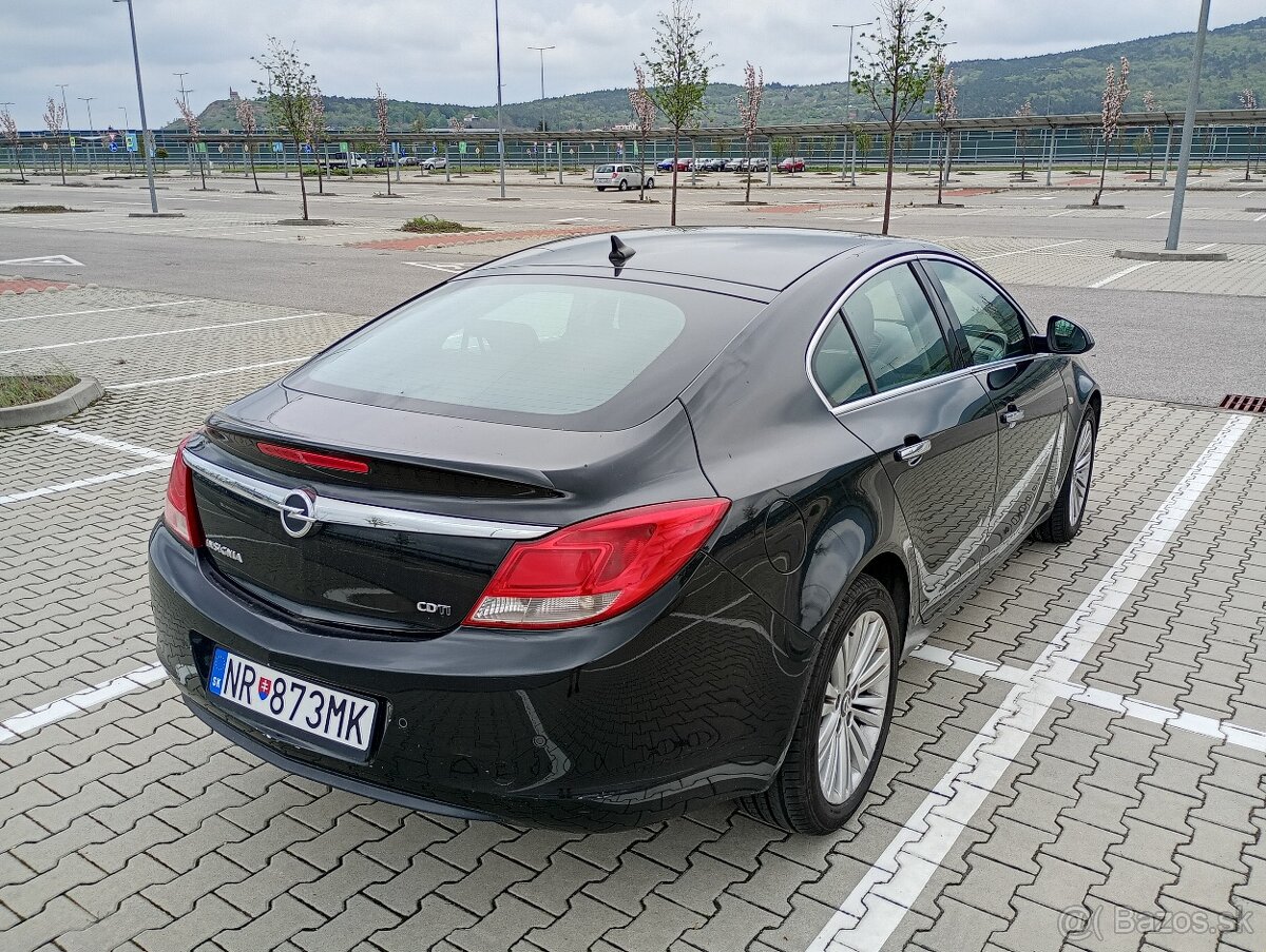 Opel Insignia 2.0 CDTI 160k Cosmo - 4