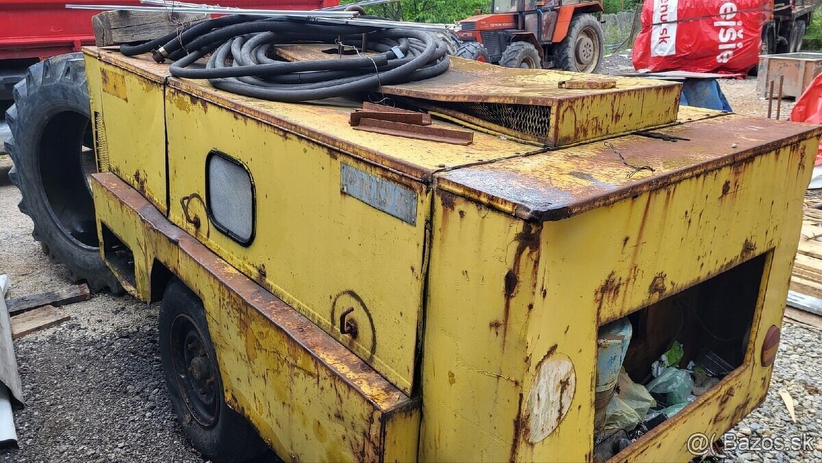 Predam plnefunkcny vzduchovy kompresor pkd 6 - 4