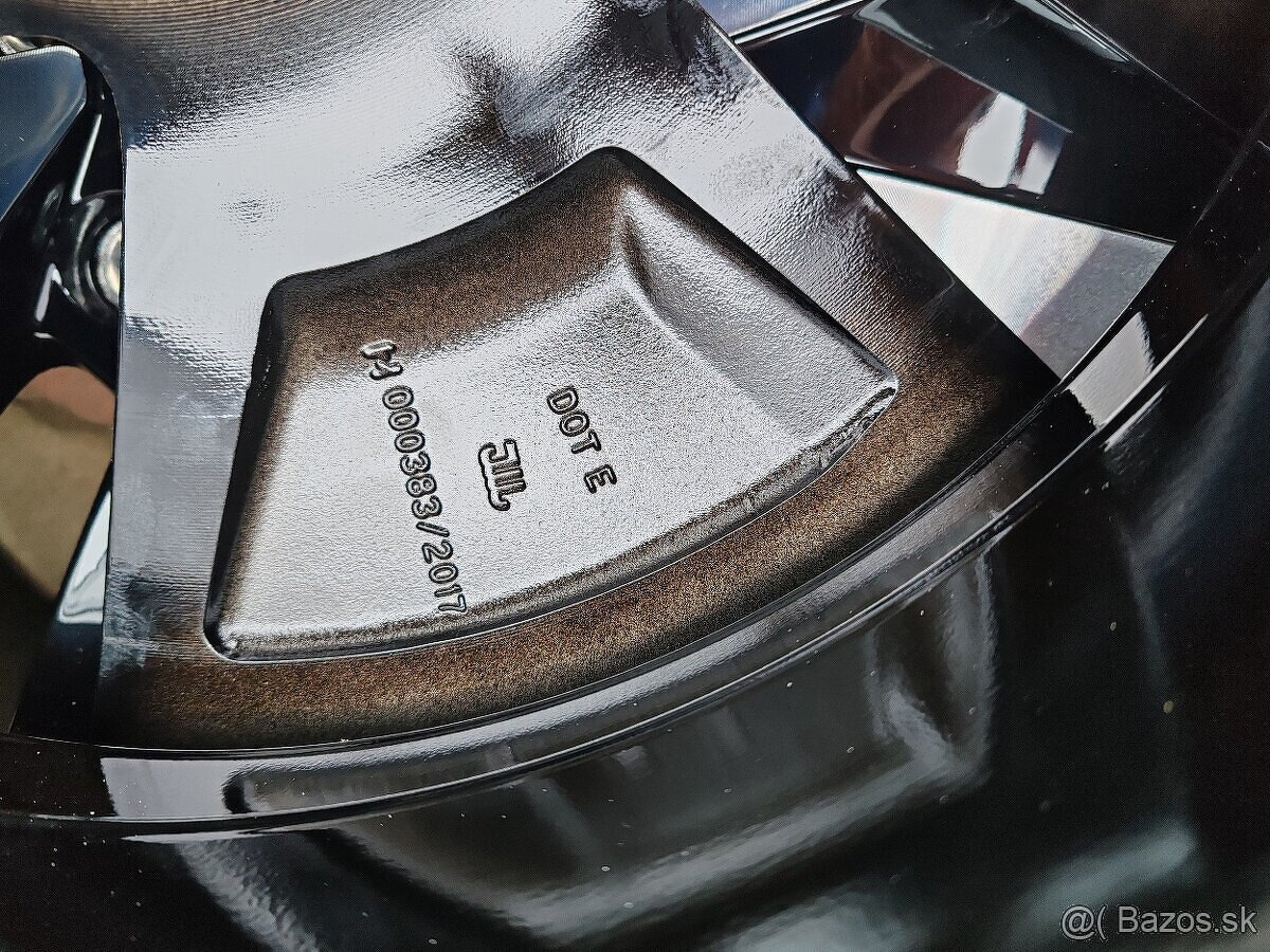 VW ID 4,SEAT, ŠKODA 5X112 - 4