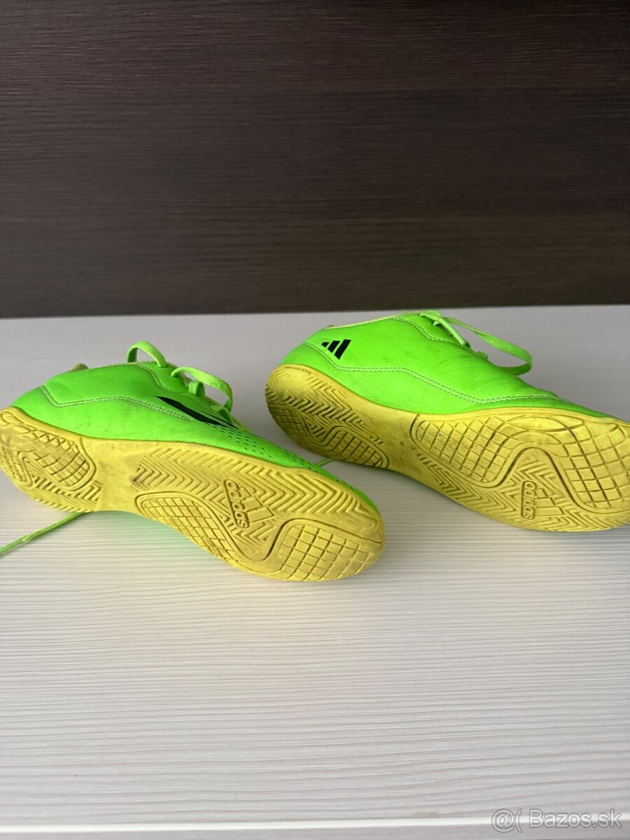 Detske kopacky zn. Adidas - 4