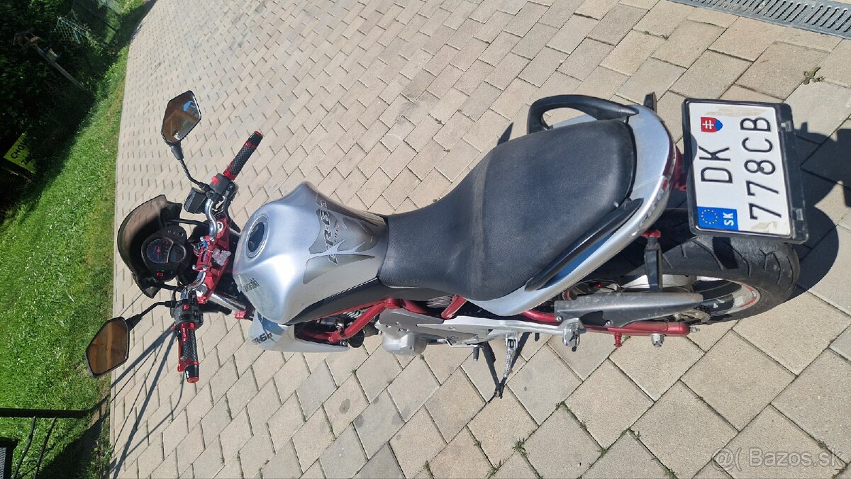 Kawasaki ER - 6N - 4
