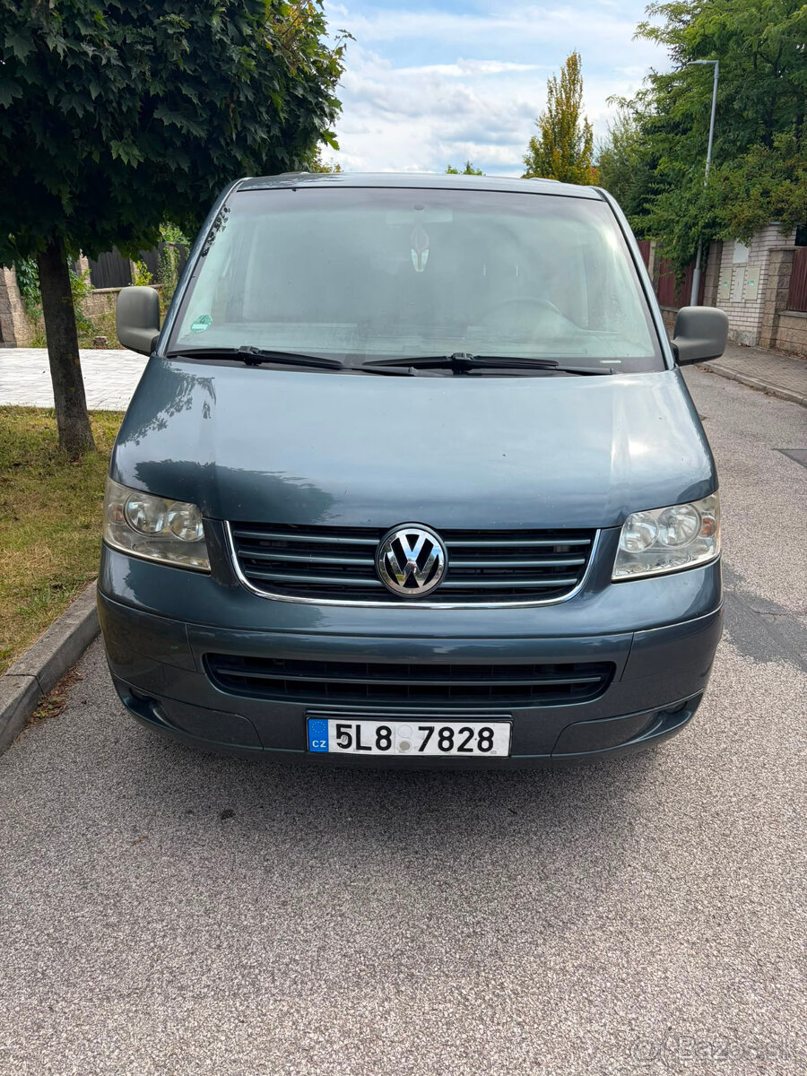 Volkswagen Multivan 2.5 TDI 96 kW – 7 míst - 4