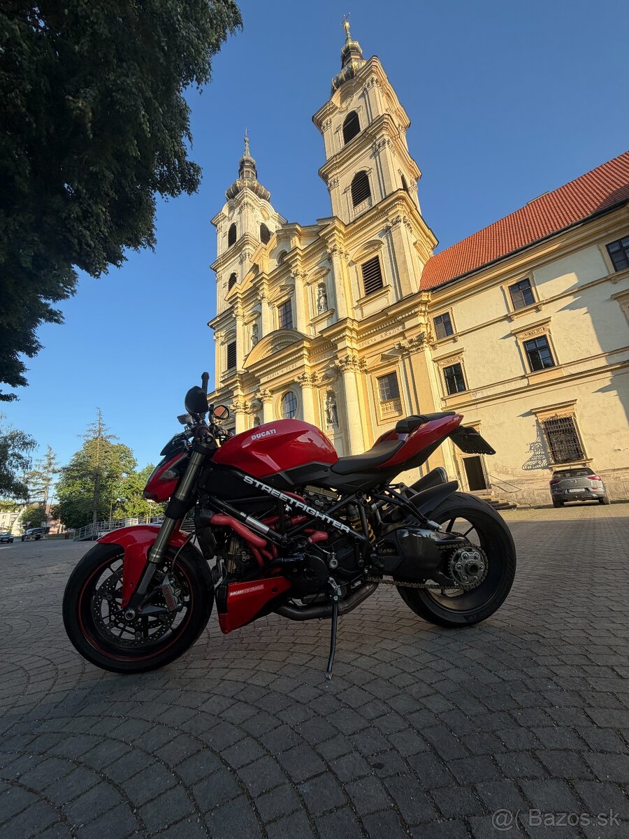 Ducati Streetfighter 1098 - 4