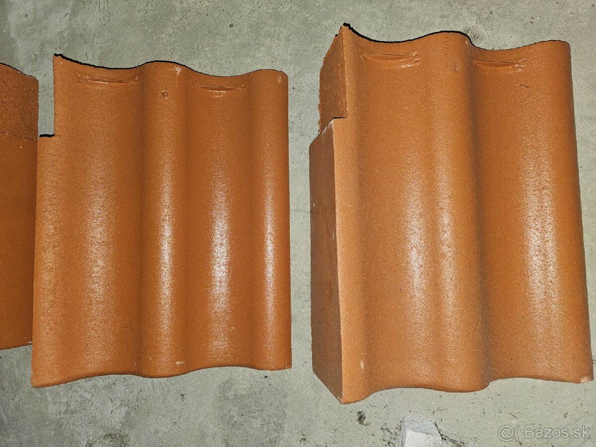 Bramac MAX 7° - krajná škridla
- 4