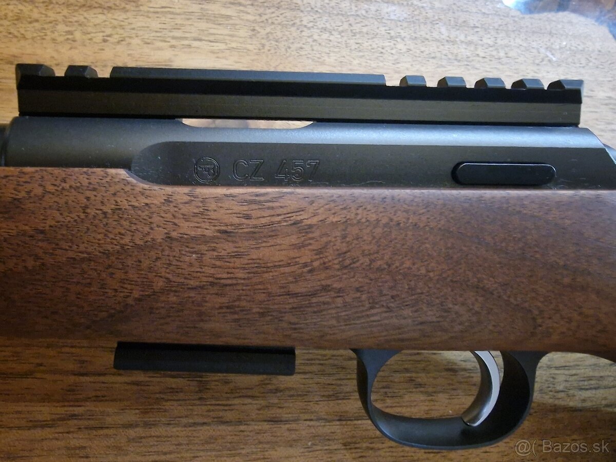 CZ 457 Premium 17 HMR - 4