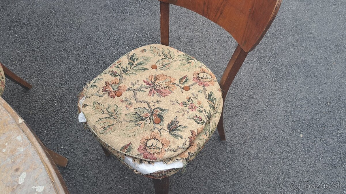 Halabala stolicky + stol + matrace a stol krab - 4