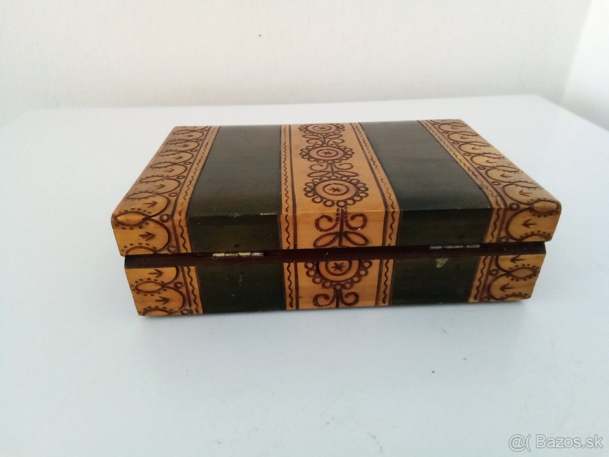 Dřevěná šperkovnice - 4