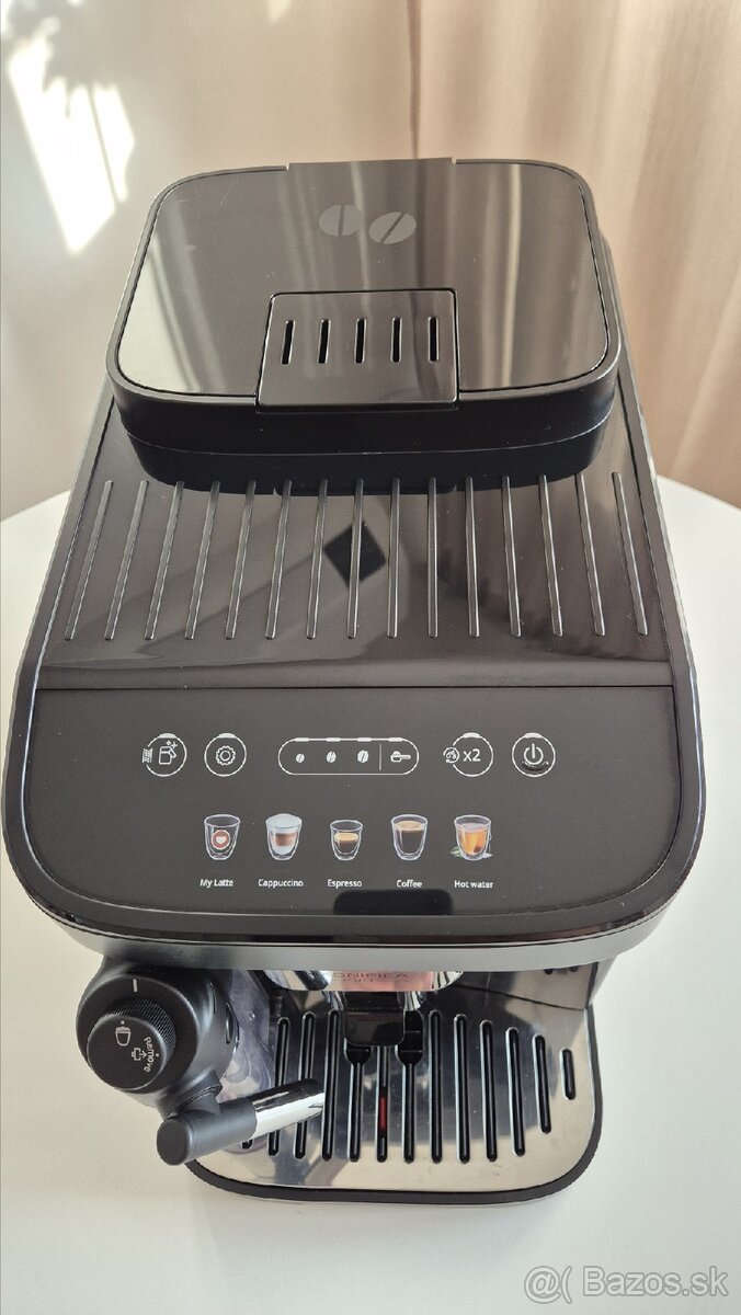 Kávovar DeLonghi Magnifica Evo 2023 roku - 4