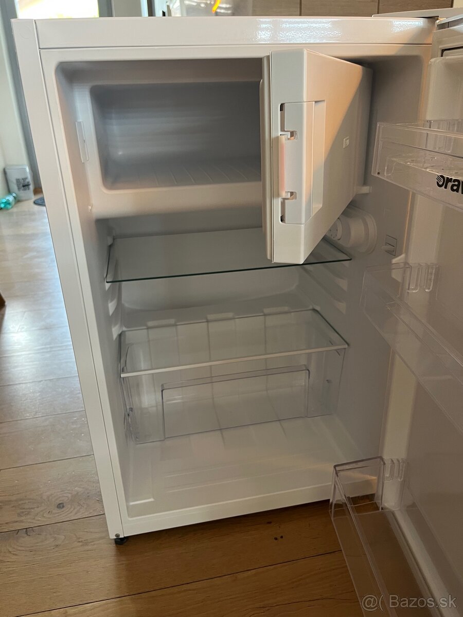 Chladnička/minibar Orava SL - 4