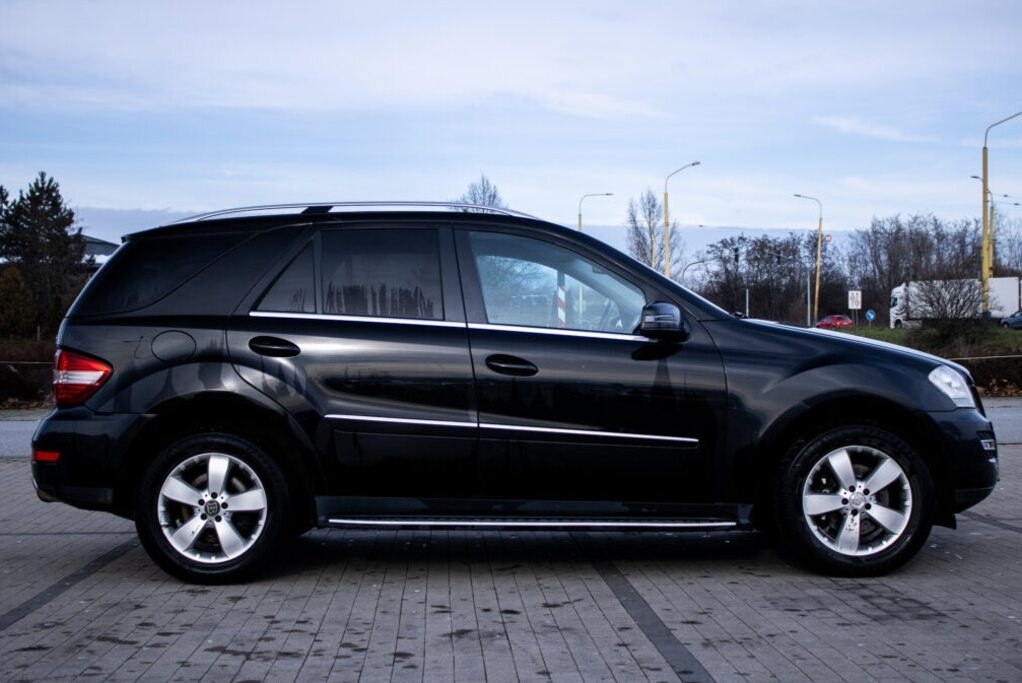 Mercedes-Benz ML 350 CDI 4MATIC, (2011) - 4