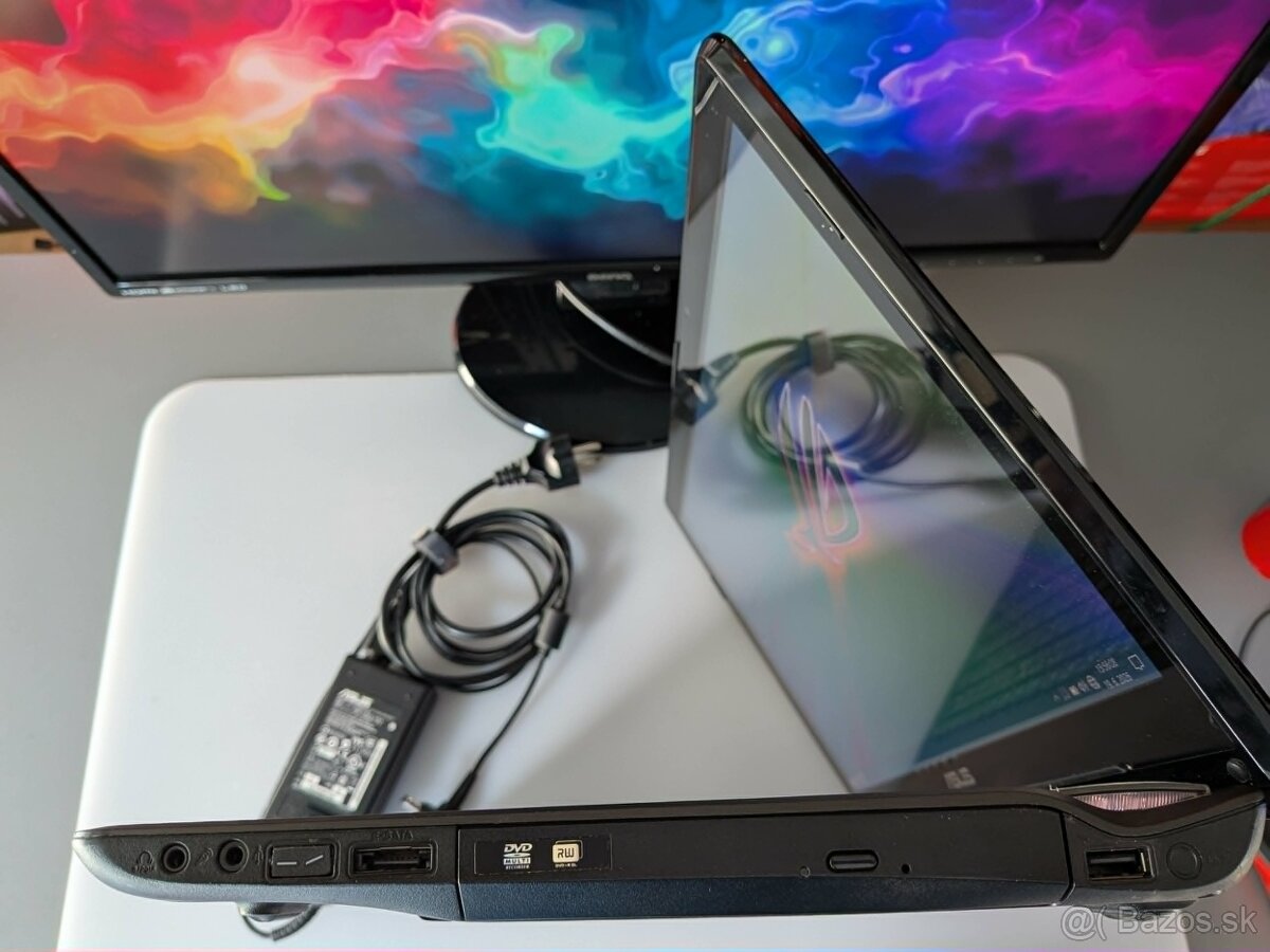 ASUS N61VN | Core 2 Quad | SSD 250GB | Nová batéria - 4