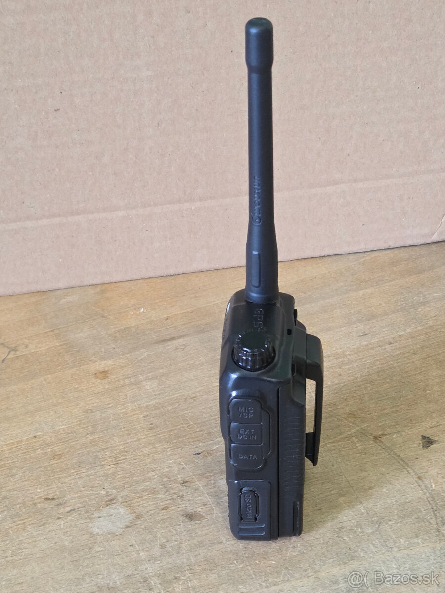 Predám YAESU FT1D - 4