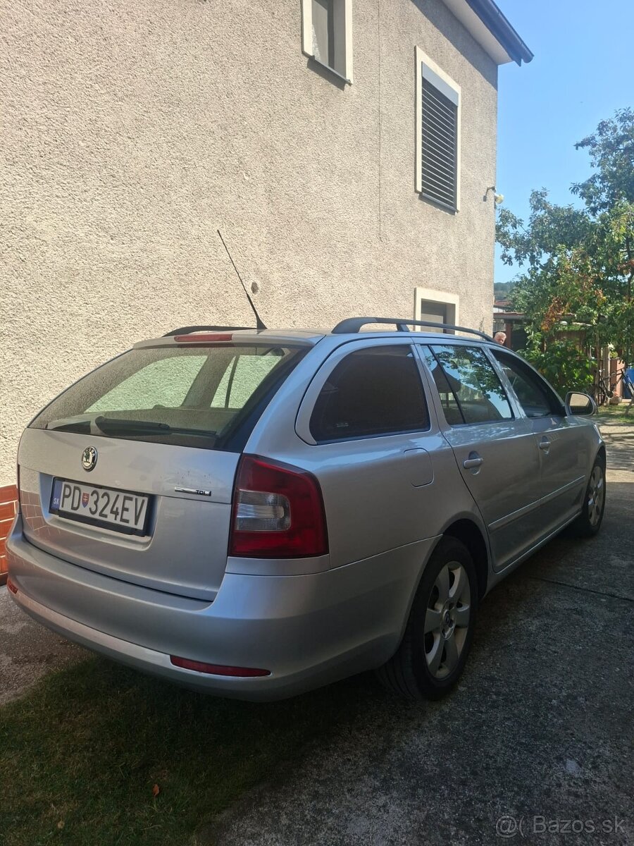 OCTAVIA COMBI 1.9 TDI BXE BEZ DPF - 4