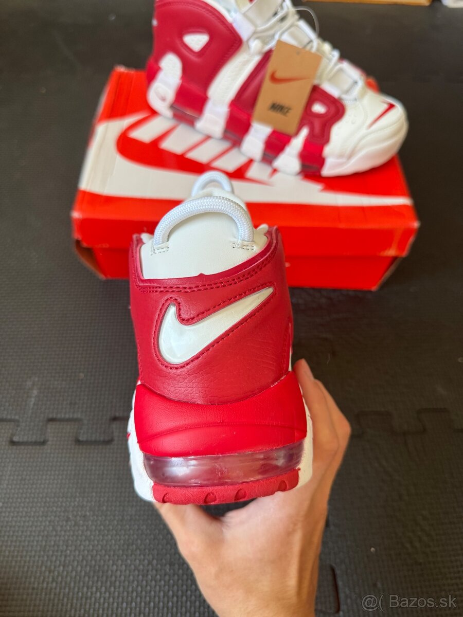 Nike Uptempo Cervena - 4