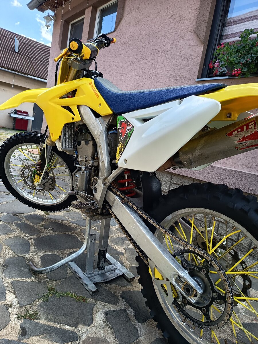Suzuki rmz 250 2009