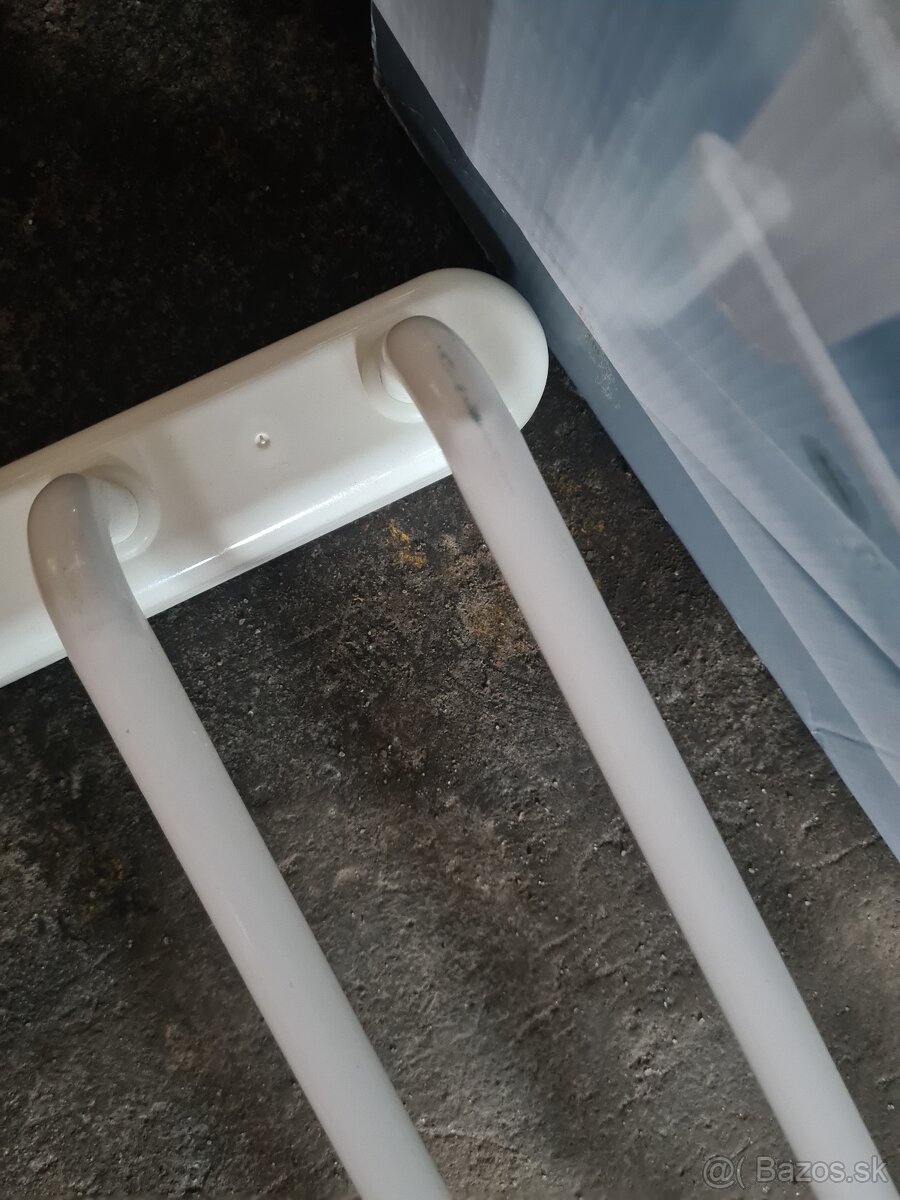 Elektrický nástenný ohrievač vyhrievaný sušiak - 4