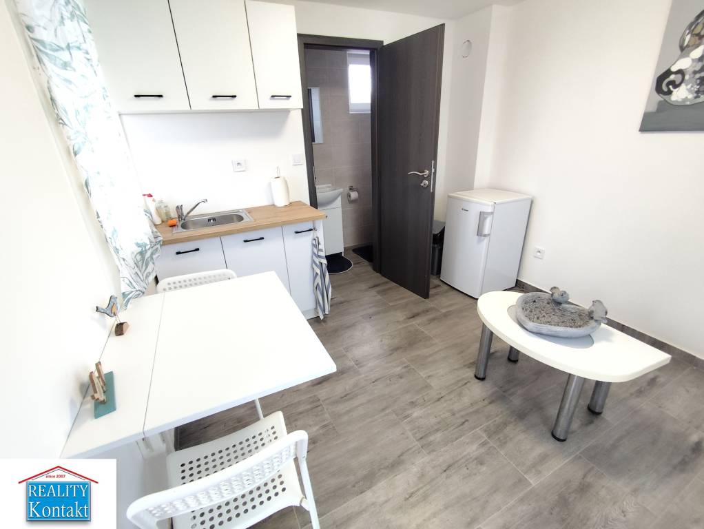 Znížená cena Ponúkame na predaj chatku - Nové Zámky - 4