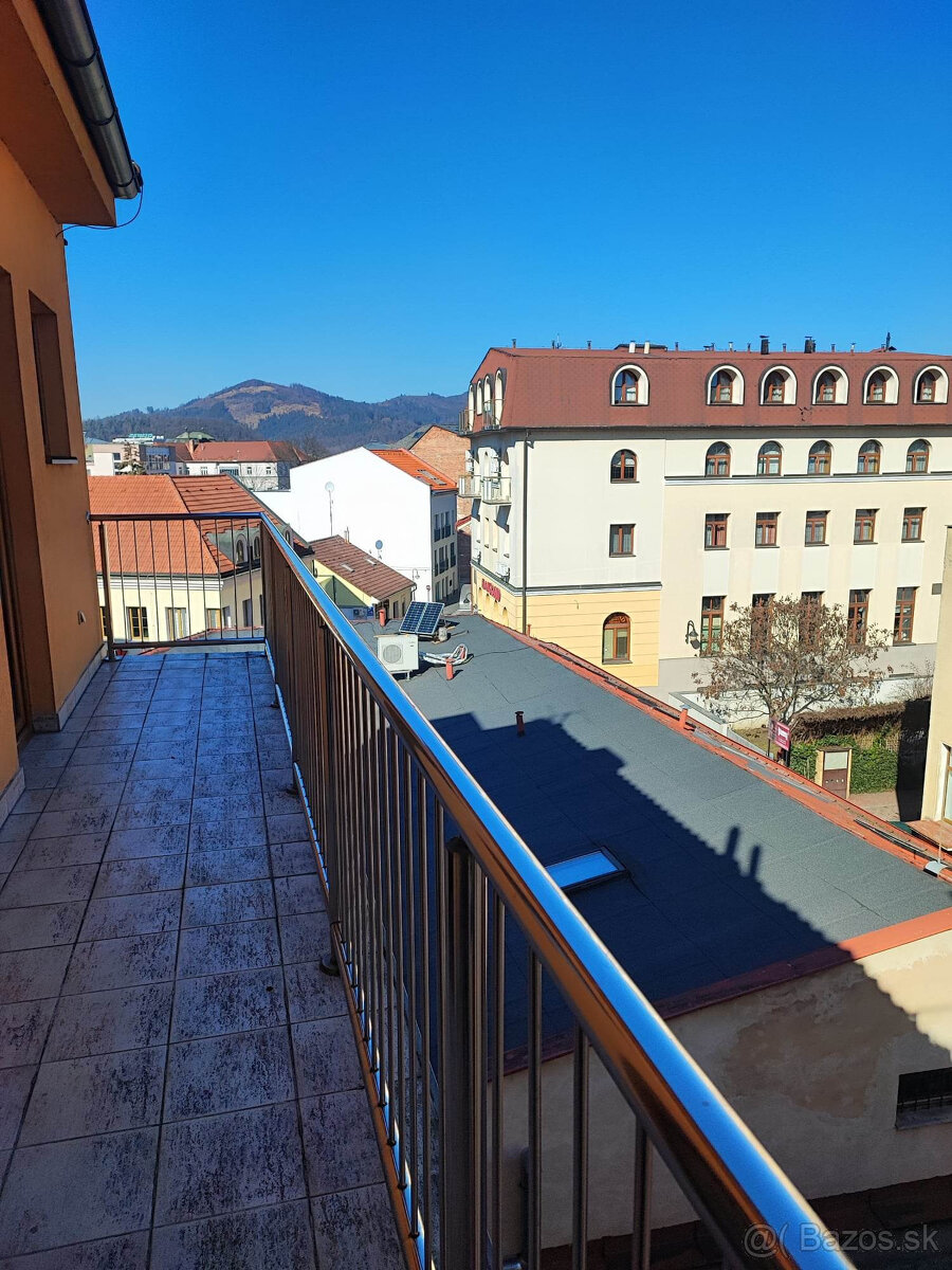 Veľkometrážny 2 izbový byt, CENTRUM, Žilina - 4