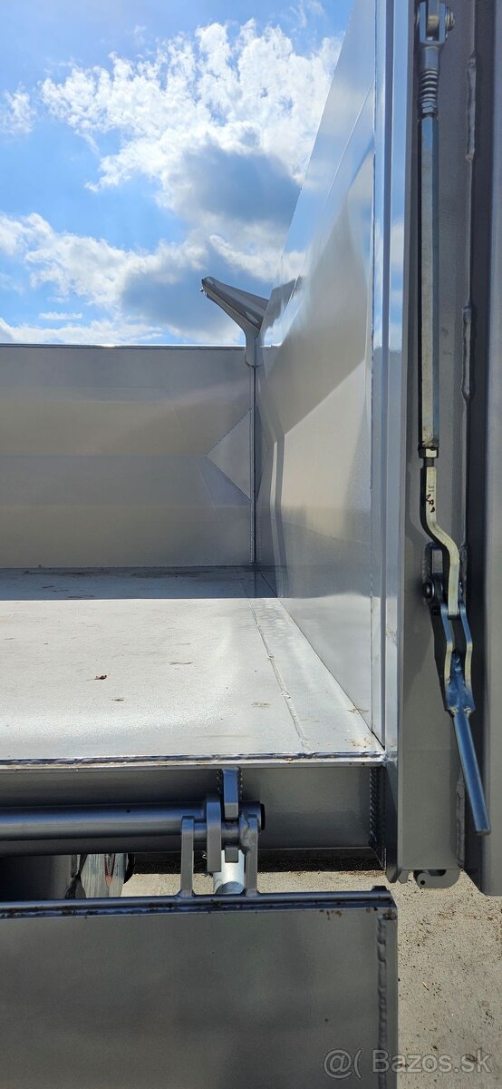 Sklápací tandemový prives - 4