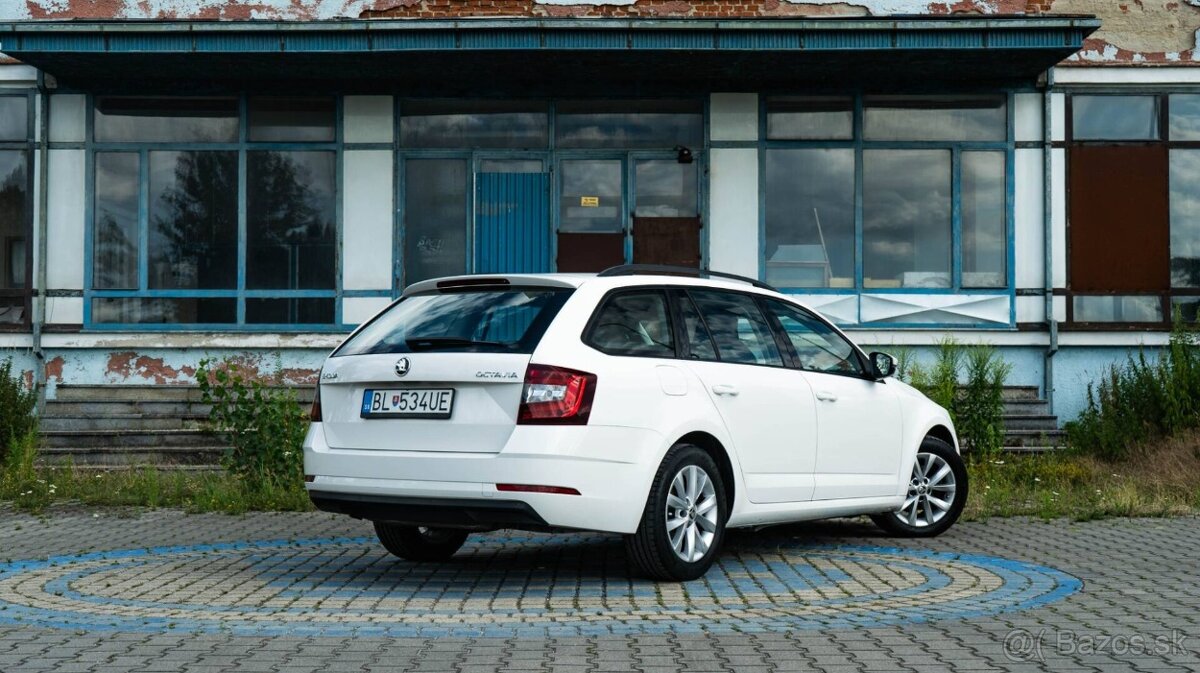 Škoda Octavia Combi 1.6 TDI Style DSG - 4