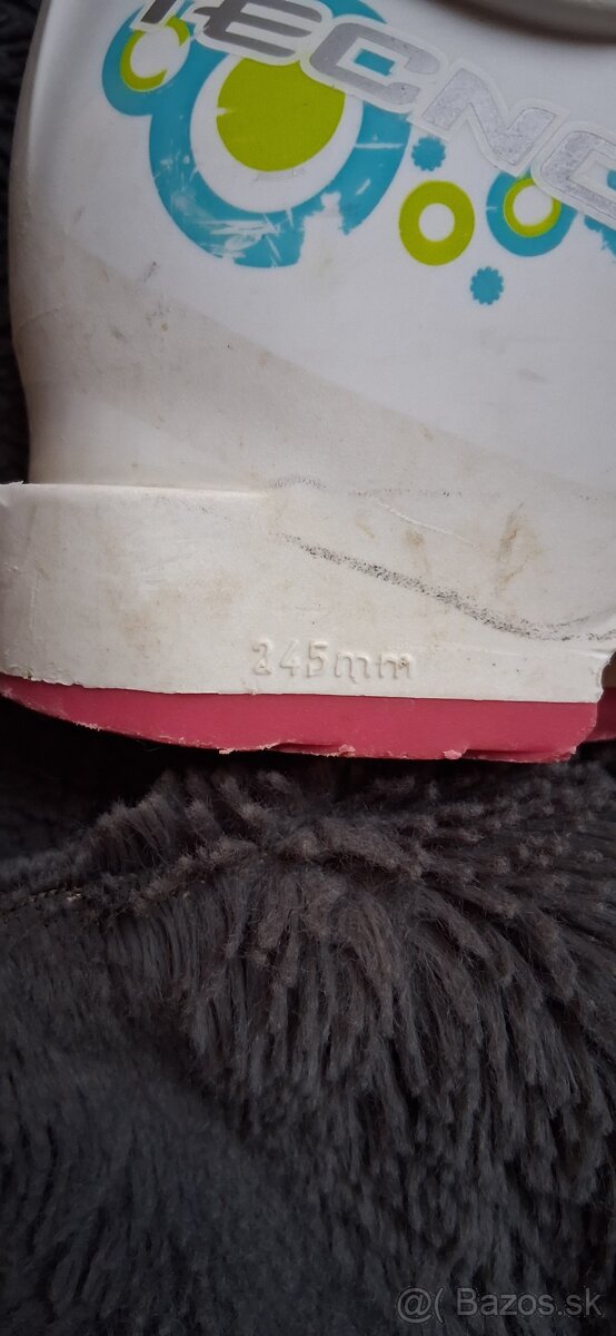 Dievčenské lyžiarky - 4