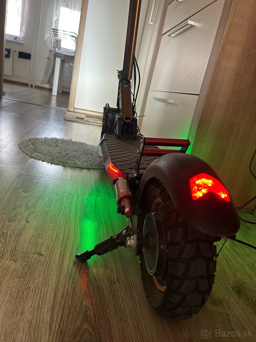 Predám elektrickú kolobežku 1000W - 4