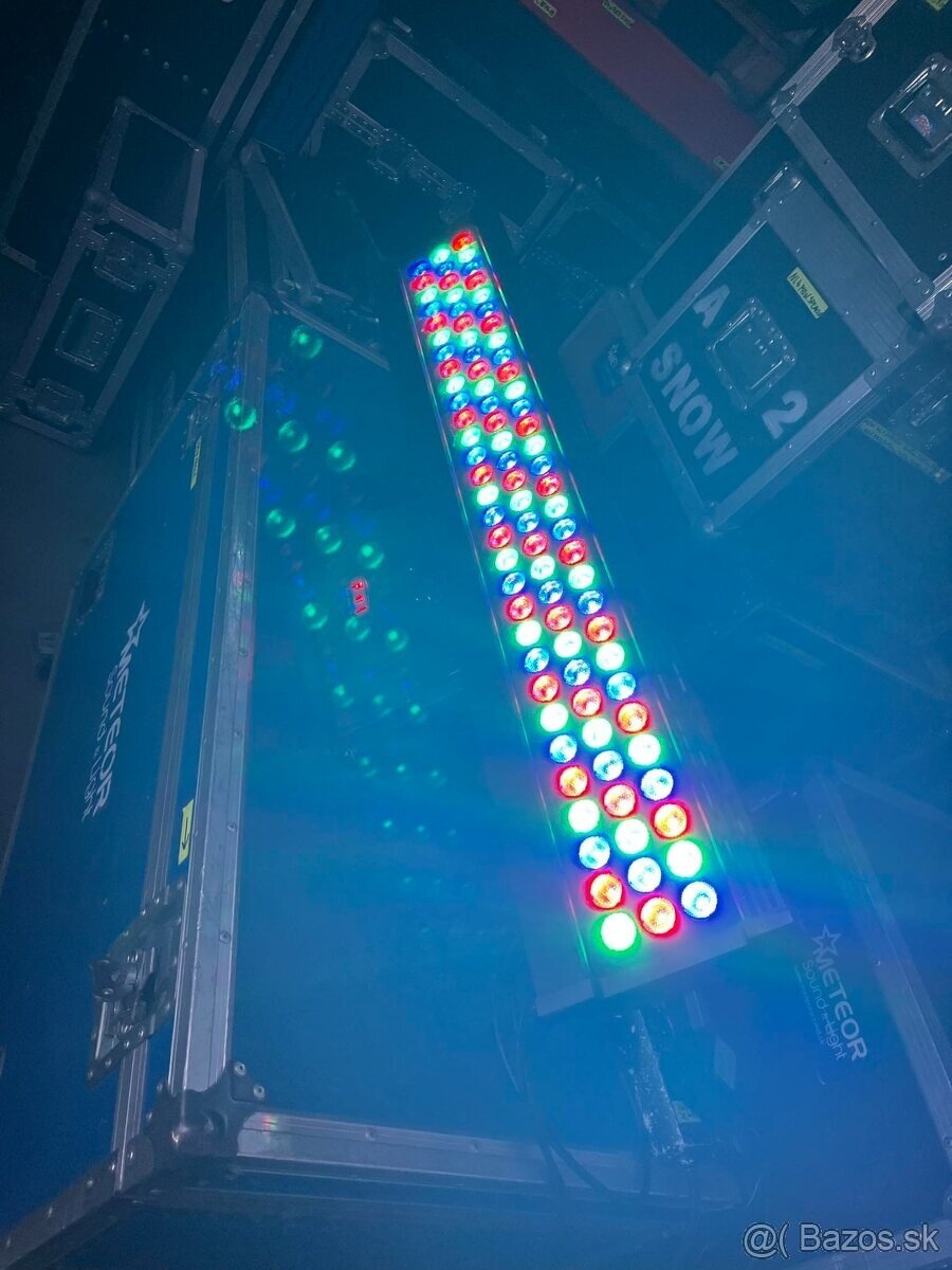 Kvant RGB Led wash linear IP - 4