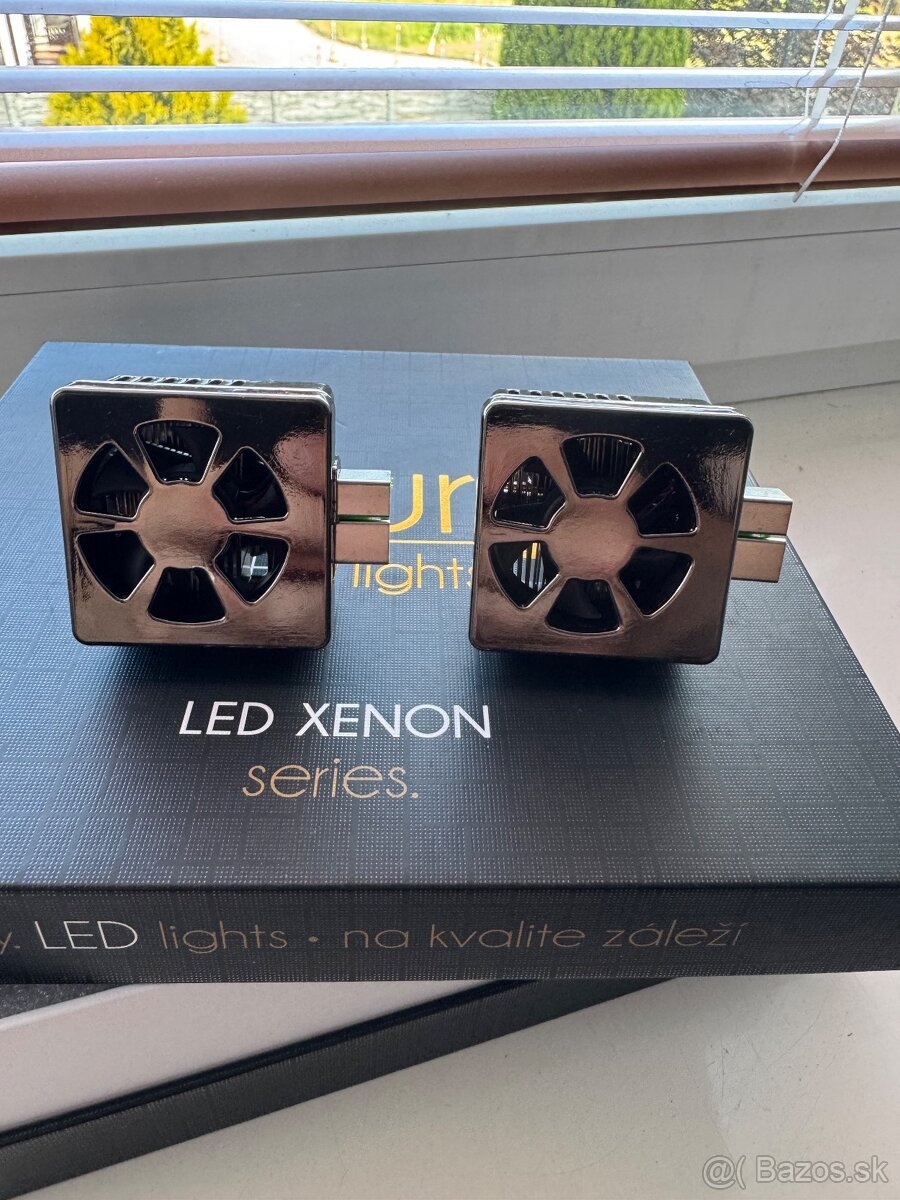 Luxury LED - 4
