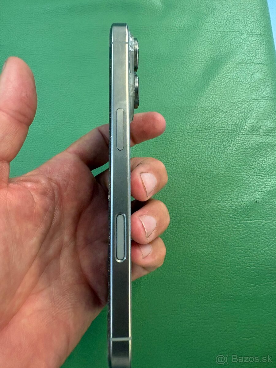 I PHONE 16 PRO 258gb - 4