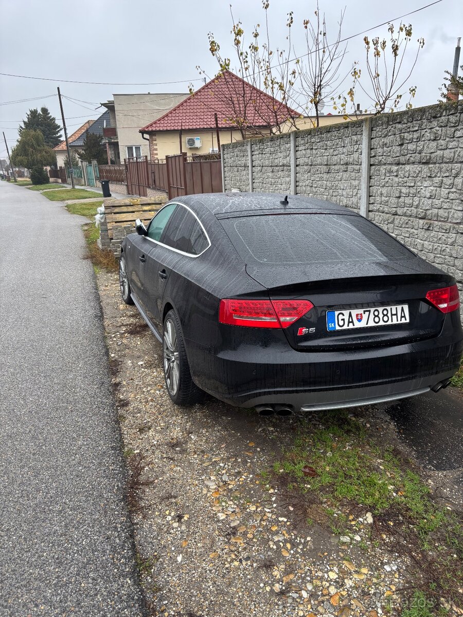 Audi S5 - 4