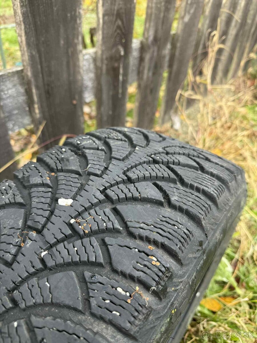 Zimné Pneumatiky R16 205/55 - 4