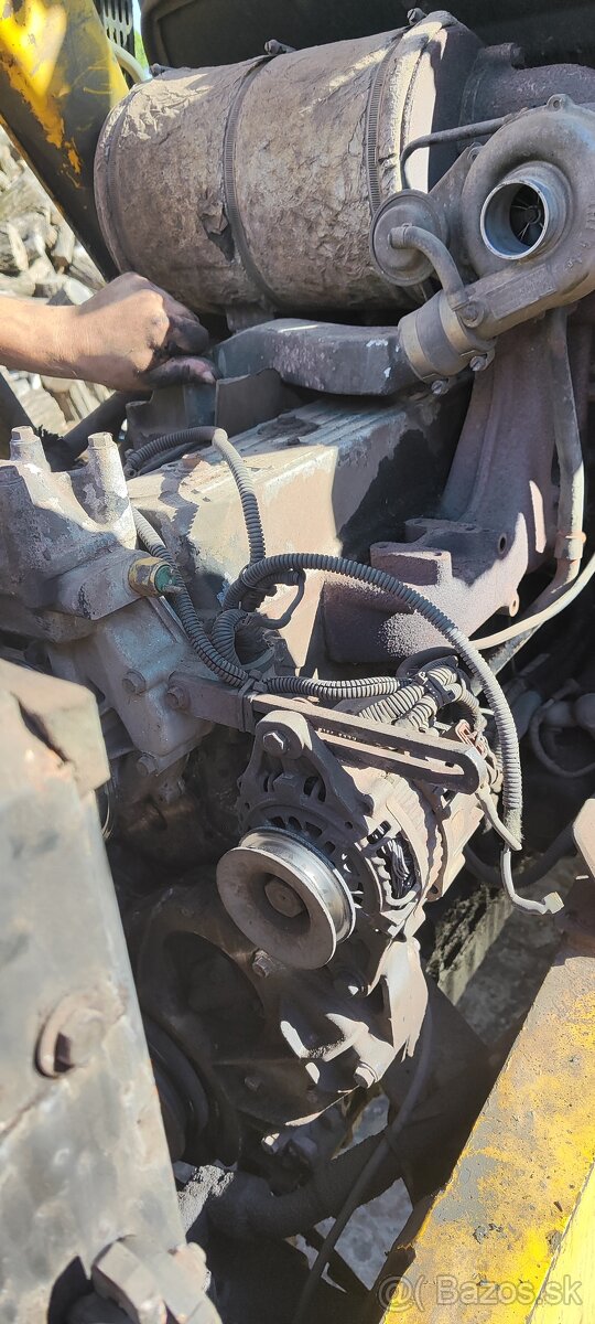Servis motorů Komatsu, Caterpillar, Perkins, Yanmar, CAT - 4