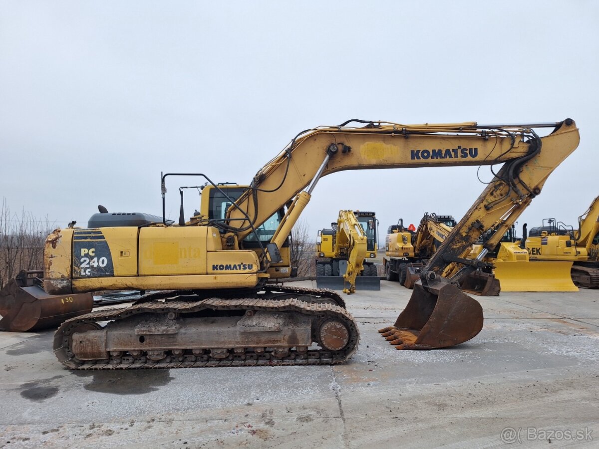 KOMATSU PC 240 LC - 4