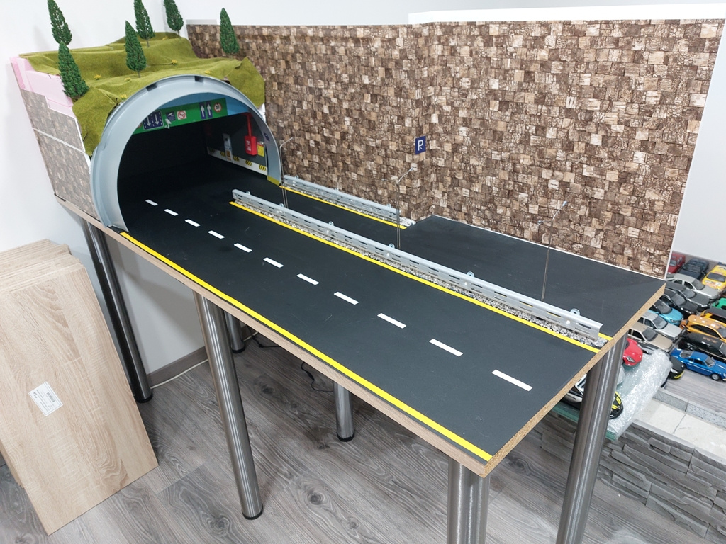 diorama dialnica s tunelom 1:18 - 4