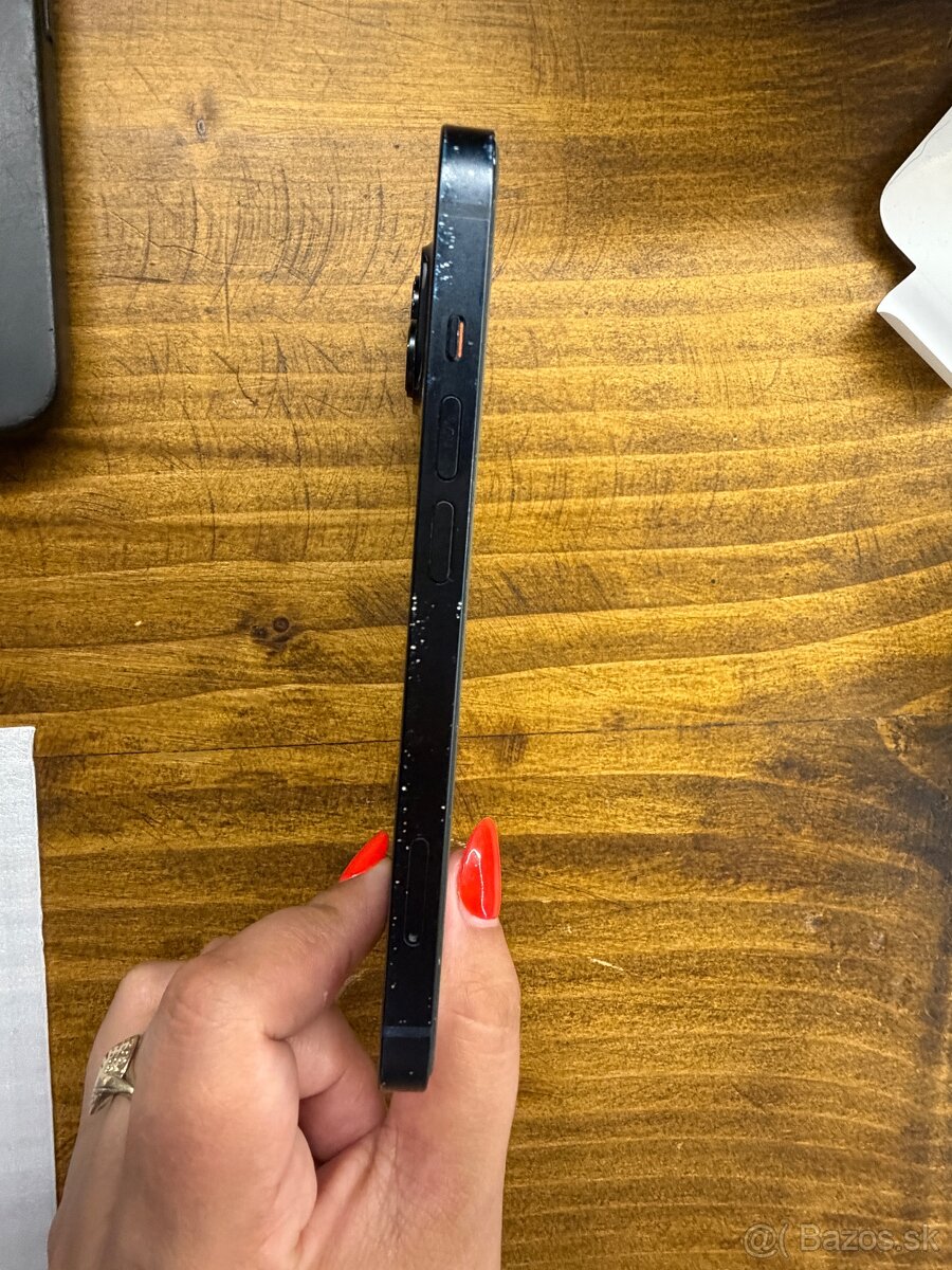 Apple Iphone 14 - 4