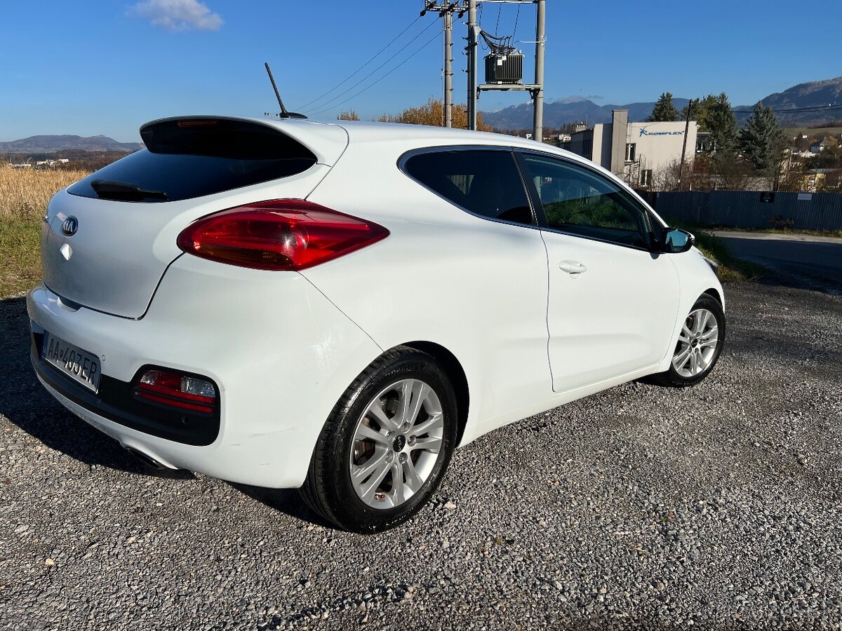 KIA Proceed 1.6gdi benzín AUTOMAT - 4