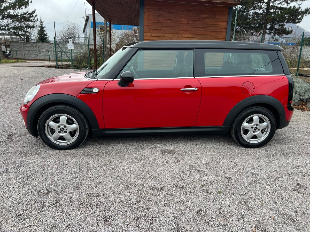 Mini Cooper Clubman - 4