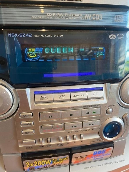 400wat 2x 200 wat Hi-Fi veža AIWA NSX - 4