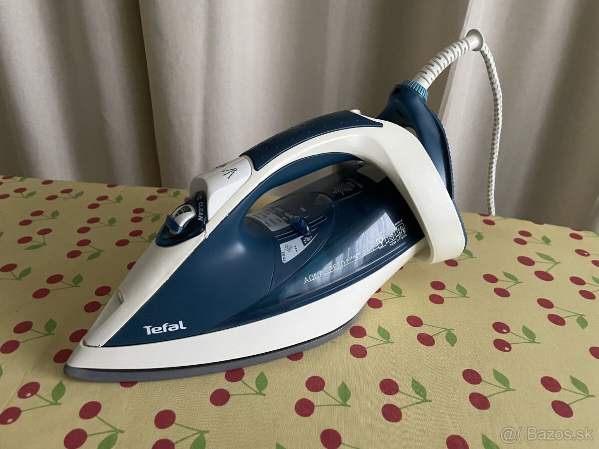 Naparovacia žehlička Tefal - 4