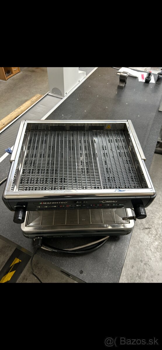 Kavovar LA Cimbali M32 bistro - 4